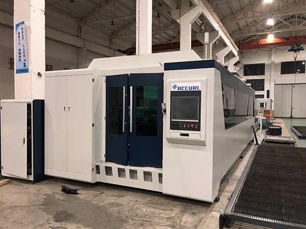 peiriant torri laser pris isaf 1000w gyda rheolaeth di-wifr wifi